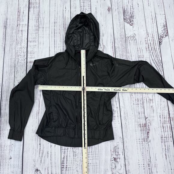 Nike Windrunner Track Town Olympic Rings Jacket Black Womens M 848881-010 - Picture 6 of 9